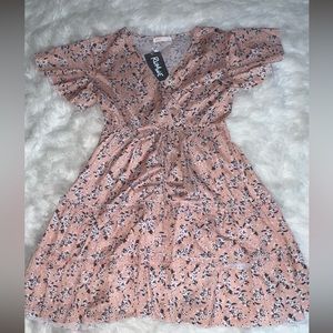 ROMWE salmon and black floral dress